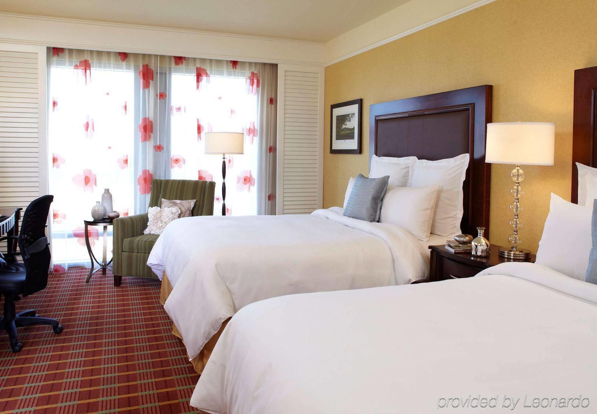 เรเนซองส์ มอนต์โกเมอรี โฮเทล แอนด์ สปา แอท คอนเวนชันเซ็นเตอร์ Hotel ภายนอก รูปภาพ